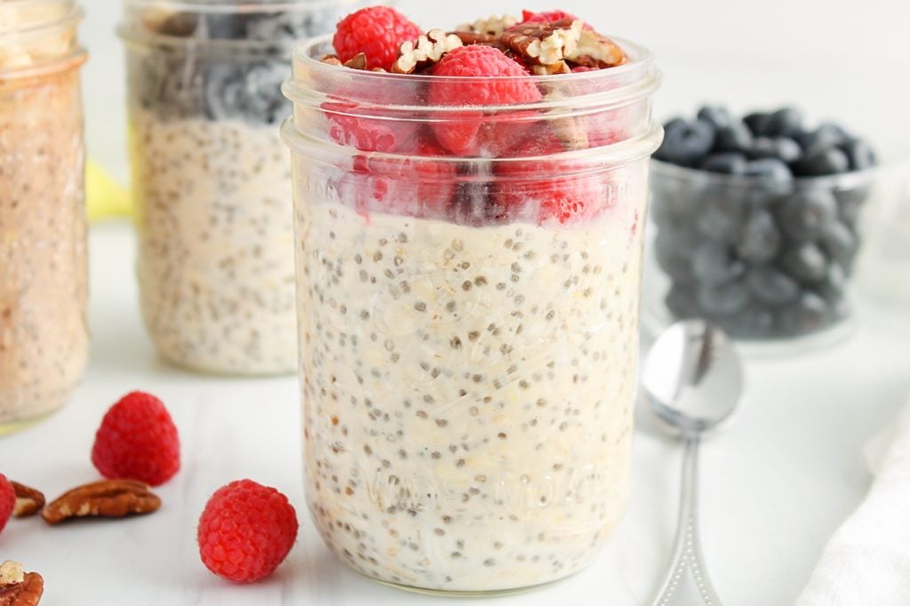 Overnight Oats with Almond Milk - Liv Vegan Strong