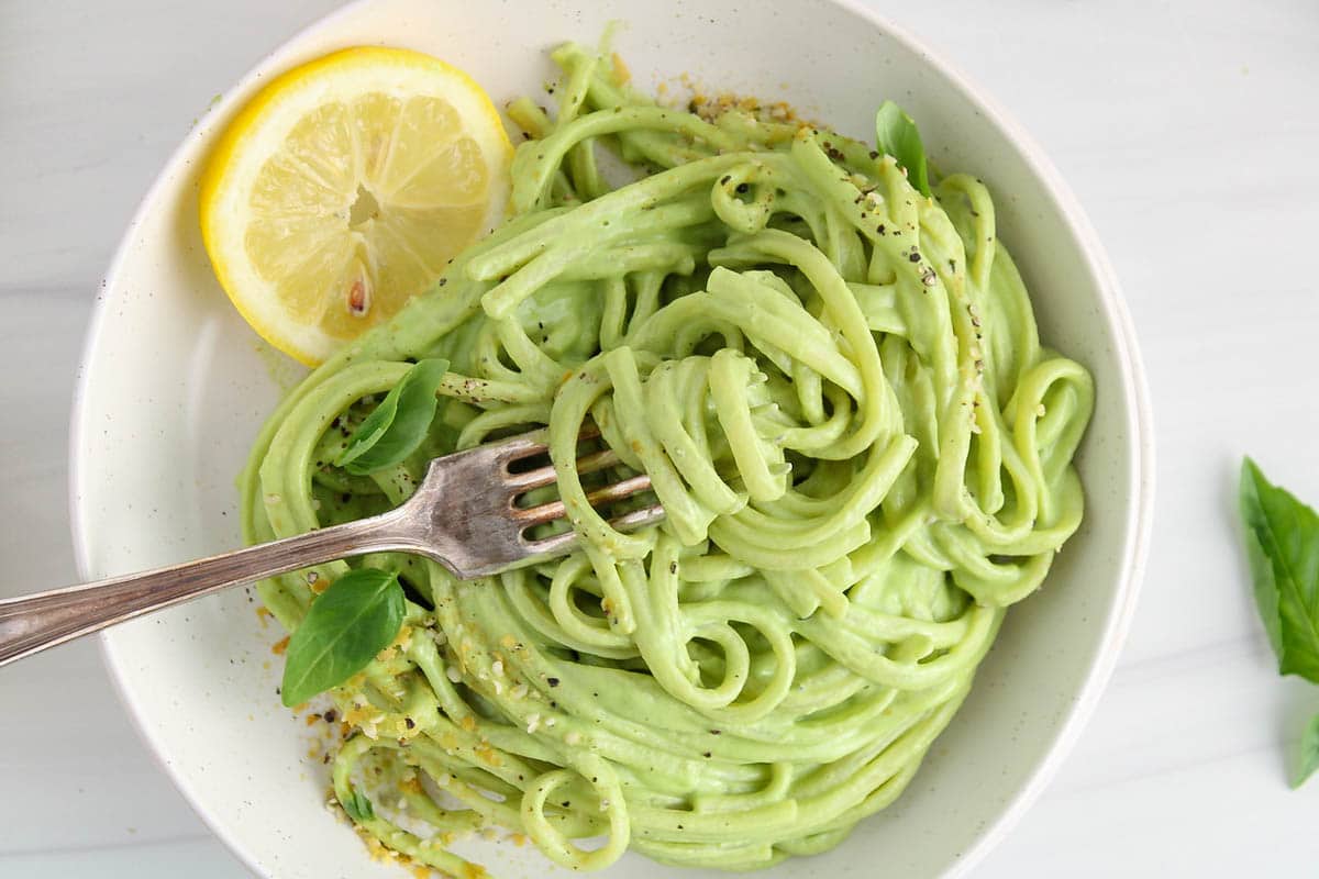 Green Pasta Sauce (Quick and Healthy) - Plant Based Jess