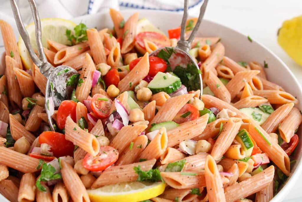 Recette Bento - Red lentils pasta salad with granola berries