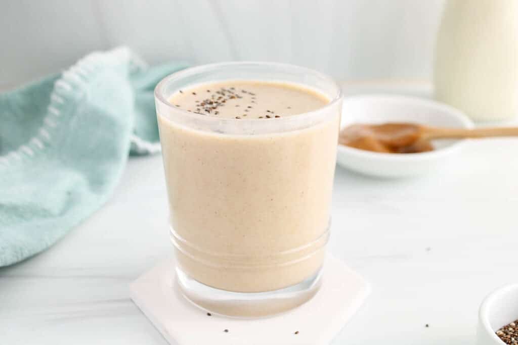 Oat Milk Smoothie - Plant Based Jess