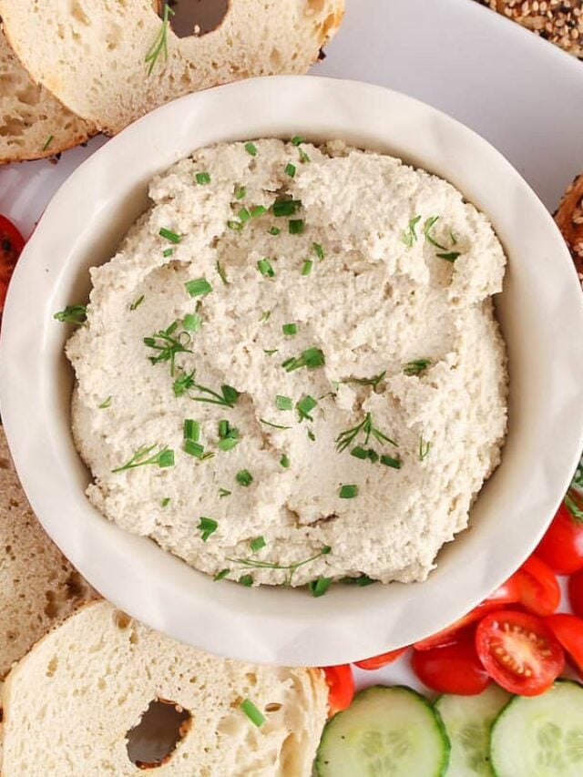 Vegan Cream Cheese with Sunflower Seeds