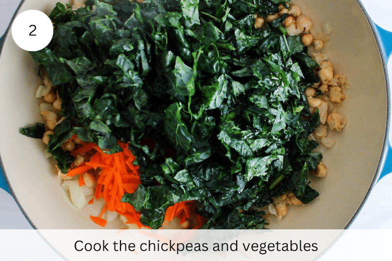 In process picture: cook the chickpeas and vegetables.