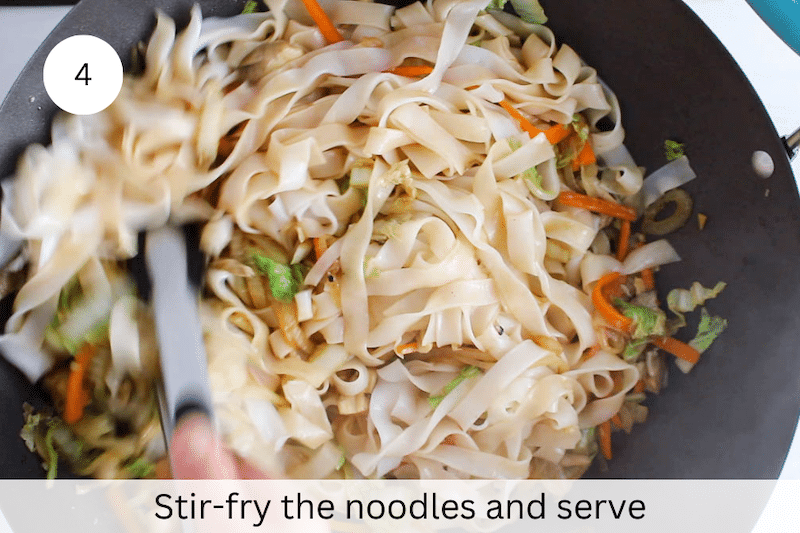 In process picture: stir fry the noodles.
