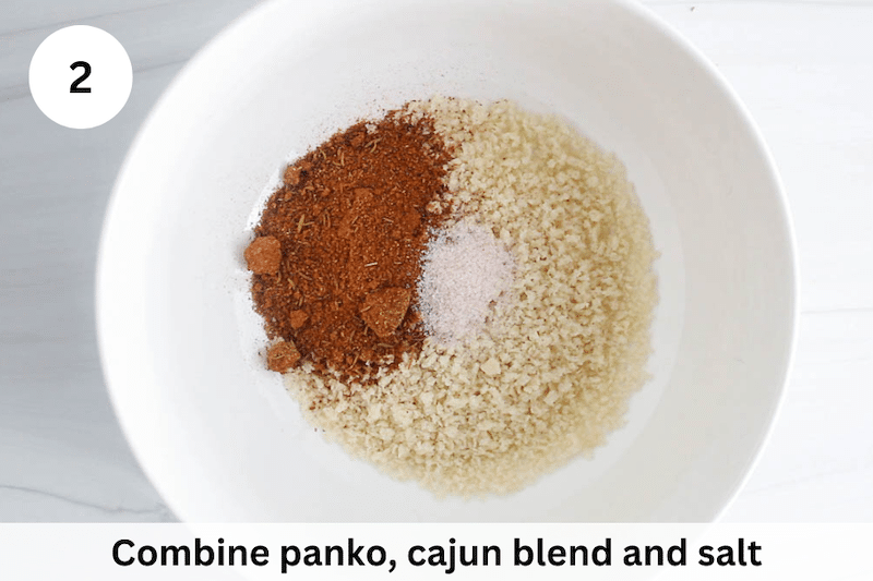 In process picture: combine panko, cajun blend and salt.