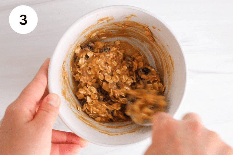 Stir in the raisins.